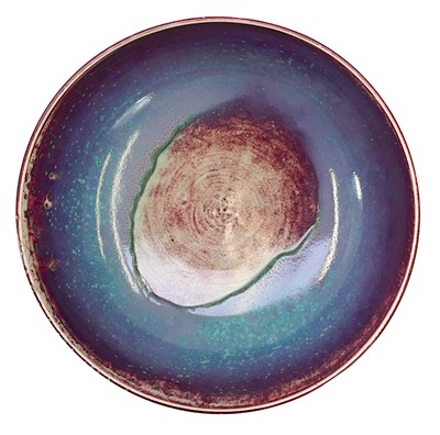 Lot 840 - A Ruskin high-fired bowl, sang de boeuf glaze with incised border.