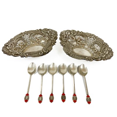 Lot 362 - A pair of Victorian silver pierced and embossed bon bon dishes.