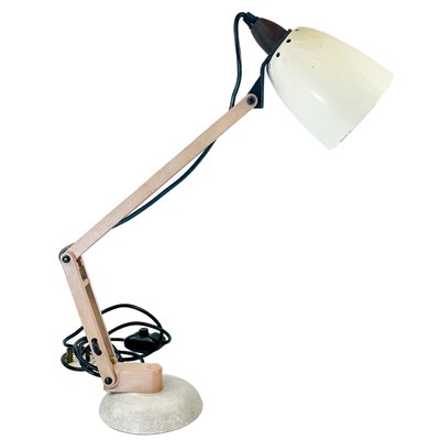 Lot 489 - A Mac Lamp for Habitat.