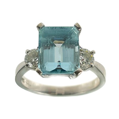 Lot 161 - A modern 18ct white gold aquamarine and diamond ring.