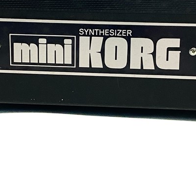 Lot 132 - A 1974 Korg MiniKORG 700S.