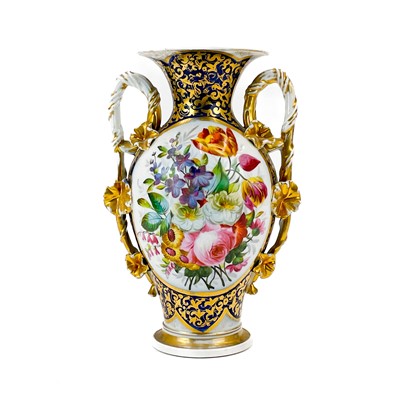 Lot 858 - An English porcelain urn shape vase.