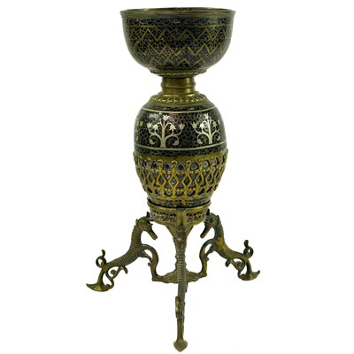 Anglo Raj Antique Century Brass Oil Lamp