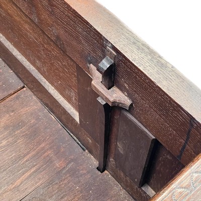 Lot 130 - An oak joined small mule chest.