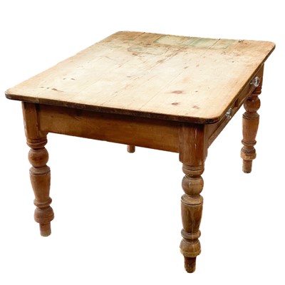 Lot 102 - A Victorian pine kitchen table.