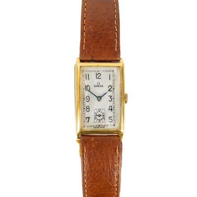 Lot 90 - A rare Omega 1930's 18ct gold cased Tank T17 gentleman's manual wind wristwatch.