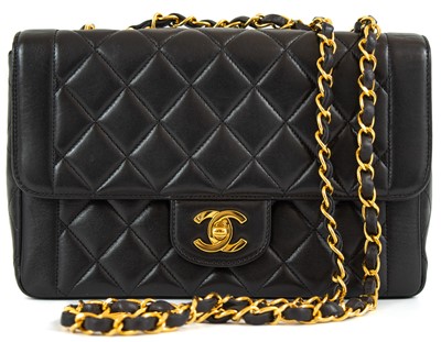 CHANEL Vintage Satin Trimmed Scallop Quilted Classic Flap Bag With Chain