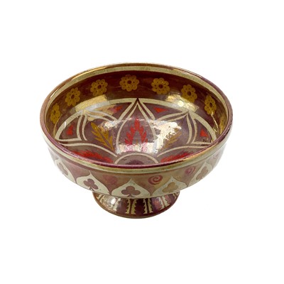 Lot 801 - A Bushey Heath stoneware footed bowl, by Fred Passenger.