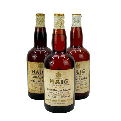 Lot 40 - A bottle of Haig's Gold Label blended Scotch Whisky.