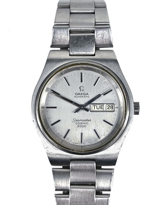 Lot 85A - An Omega Seamaster Cosmic 2000 automatic stainless steel gentleman's bracelet wristwatch.