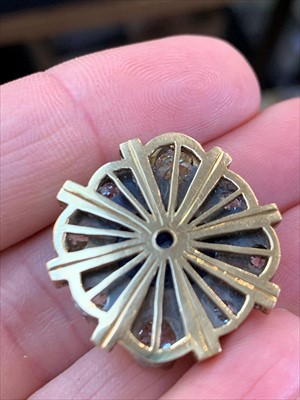 Lot 2627 - https://youtu.be/ivwqd0pE5eo A sapphire and...
