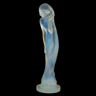 Lot 463 - Lucille Sevin for Etling of Paris An Art Deco opalescent glass figure.