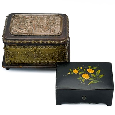 Lot 415 - A Victorian papier-mache cylinder musical jewellery box.