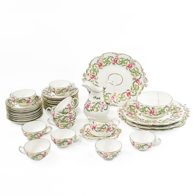 Lot 921 - A Derby Stevenson & Hancock porcelain tea set.