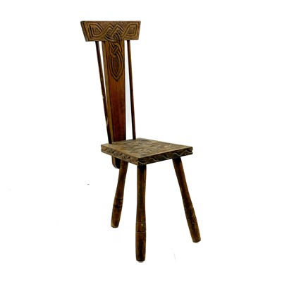 Lot 433 - Ben Setter, Totnes A carved beech spinning chair.