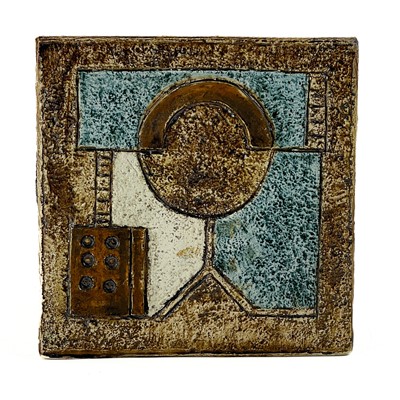 Lot 422 - A Troika cube vase.