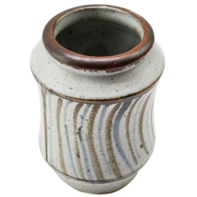 Lot 561 - David LEACH (1911-2005)