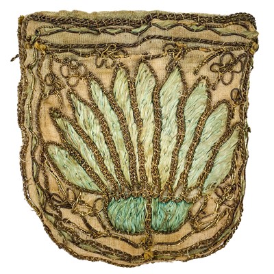 Lot 159 - An 18th century silk reticule decorated with metal thread embroidery