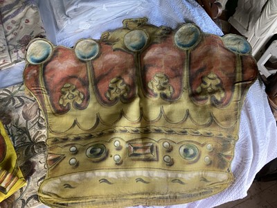 Lot 150 - Four banners representing the coronet of the Earl of Portarlington