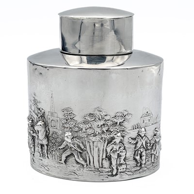 Lot 320 - An Edwardian silver tea caddy by Charles Harris.