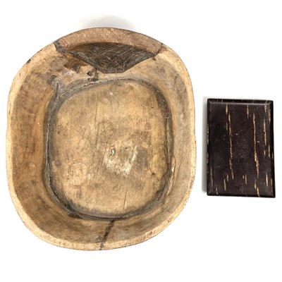 Lot 102 - A Japanese burl wood rectangular tray, 19th century.