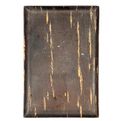 Lot 102 - A Japanese burl wood rectangular tray, 19th century.