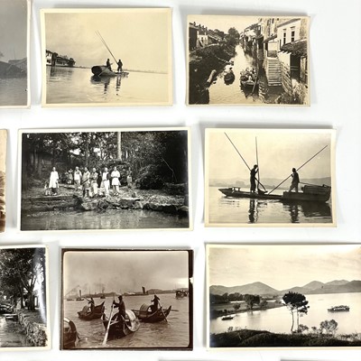 Lot 3 - A collection of early 20th century photographs of Soochow and Shanghai, China.