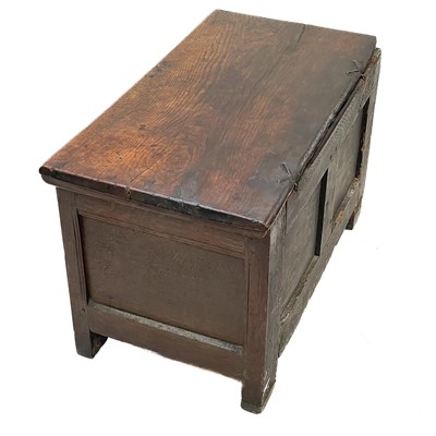 Lot 116 - An 18th century small oak coffer.