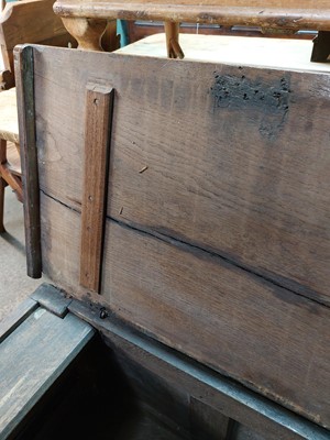 Lot 116 - An 18th century small oak coffer.