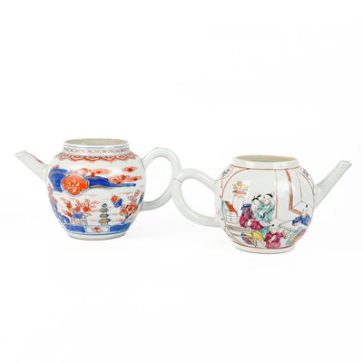 Lot 151 - Two Chinese porcelain teapots, 18th century.