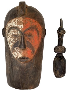 Lot 110 - A Fang, Gabon tribal mask.