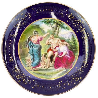 Lot 461 - A Vienna type porcelain plate.